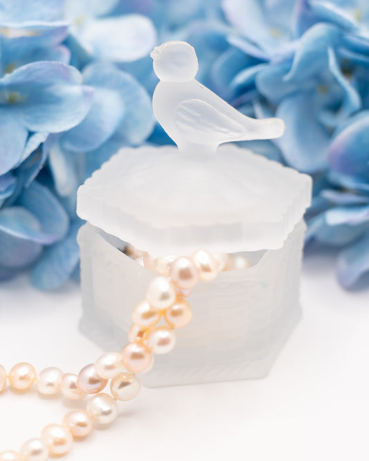 Vintage Bird on Woven Basket Frosted Glass Trinket Ring Box