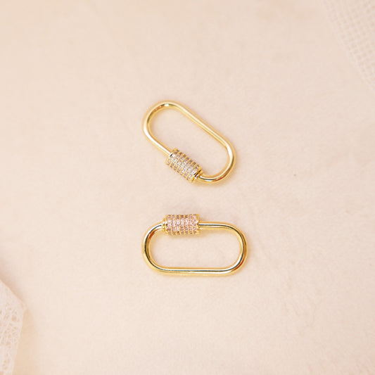 Choice of Carabiner or Jump Hoop