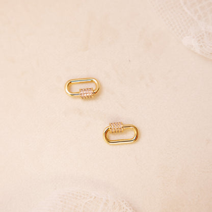 Choice of Carabiner or Jump Hoop