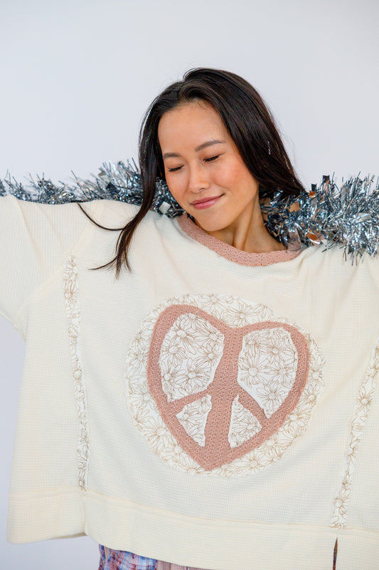 Quinn - Peace Sign Long Sleeve