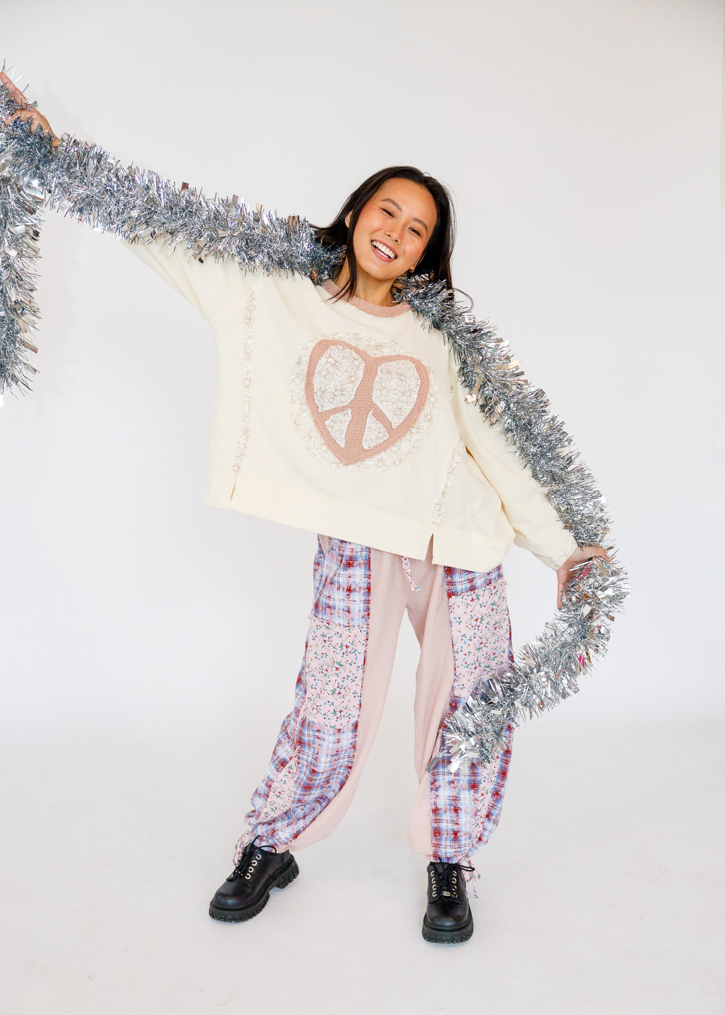 Quinn - Peace Sign Long Sleeve