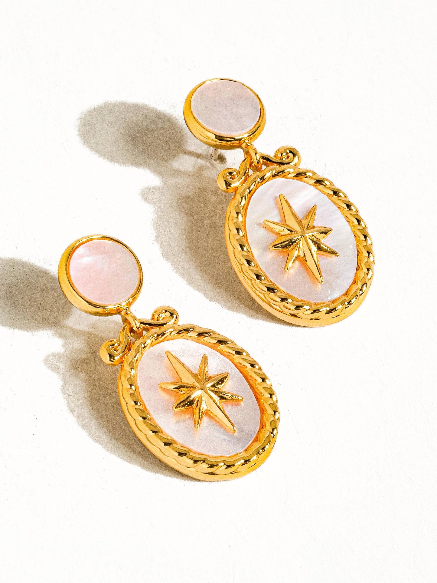 Feminine Vintage Star 18K Gold Plated Shell Earrings