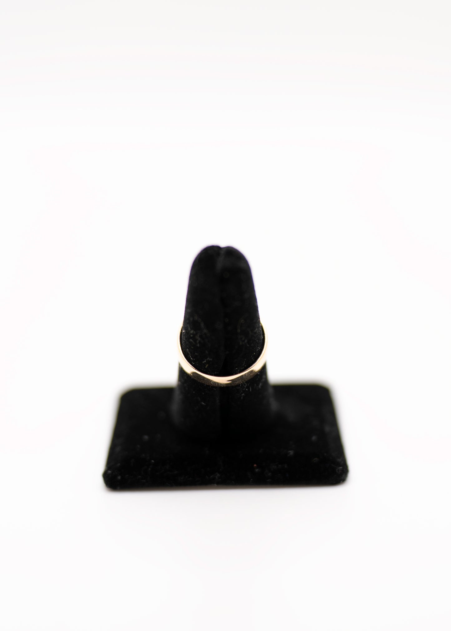 Vintage 10K Yellow Gold Illusion Diamond Flower Style Ring