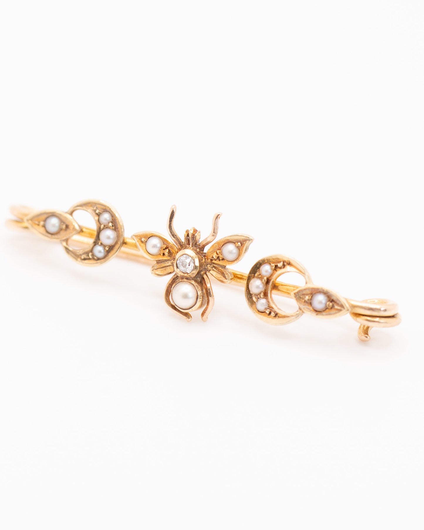 Art Nouveau Antique 16k Bee Brooch with Seed Pearls and Diamond